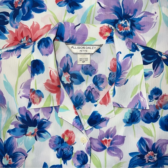 Allison Daley Petite Women’s Short Sleeve Floral Button Up Blouse Size 8P - Picture 3 of 8